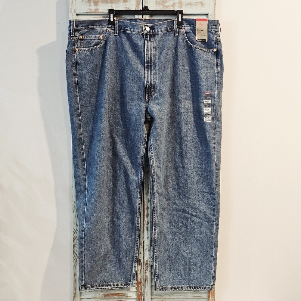 NWT LEVIS 550 Big & Tall 52x30 Med Wash Relaxed Straight Denim Workwear Jeans